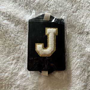 Black and White Initial J Luggage Tags (T13)